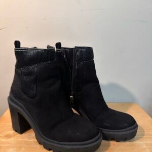 Jennifer Lopez Black Women's Ankle Boots w/ Chunky Heel